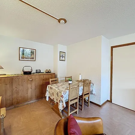 Apartment 2p Avec Balcon Au Centre De Combloux, Parking, Wifi, Proche Commodites - Fr-1-560-128