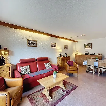2p Avec Balcon Au Centre De Combloux, Parking, Wifi, Proche Commodites - Fr-1-560-128 Apartment