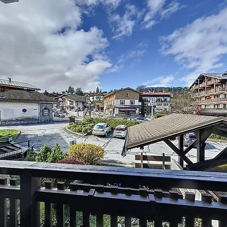 2p Avec Balcon Au Centre De Combloux, Parking, Wifi, Proche Commodites - Fr-1-560-128 Apartment *